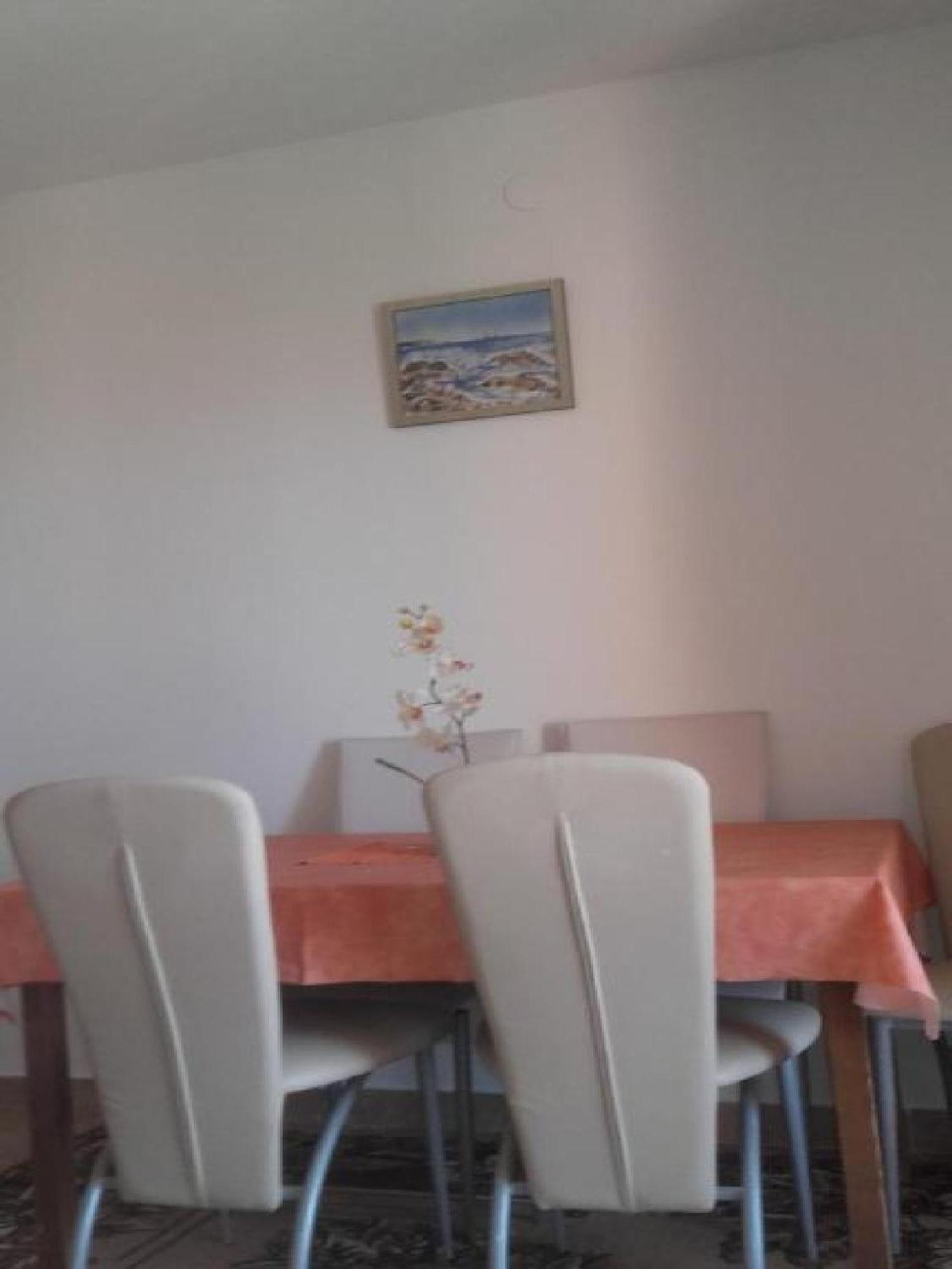 Apartments Smilje I Maslina Gornji Karin Rom bilde